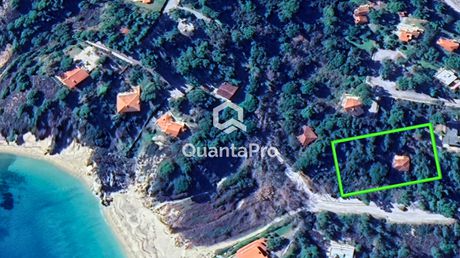 Land plot 2.600sqm for sale-Sithonia » Vourvourou