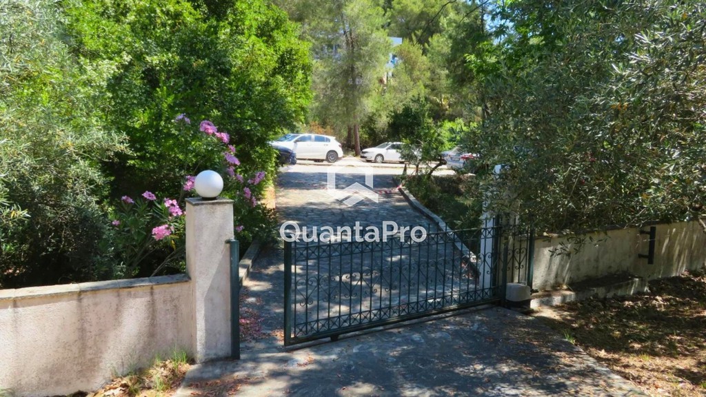 Οικόπεδο 2.600 τ.μ. προς πώληση, Βουρβουρού