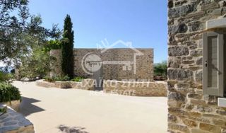 Βίλλα 680 τ.μ. για πώληση, Κυκλάδες, Πάρος-thumb-1