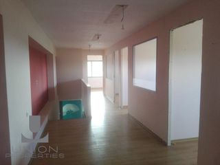 Business bulding 1.000 sqm for sale