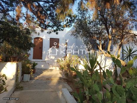 Apartment complex 214sqm for sale-Ierapetra