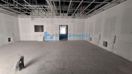 Store 1.600sqm for sale-Heraclion Cretes » Kaminia
