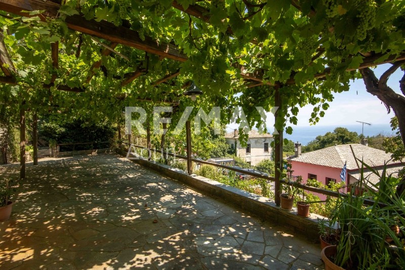 Κτίριο 200 τ.μ. πρός πώληση, Μαγνησία, Μούρεσι