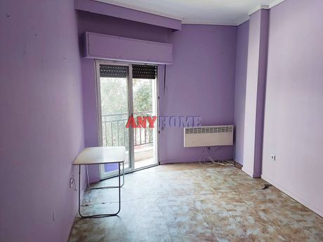 Studio 35sqm for rent-Papafi