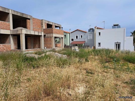Συγκρότημα διαμερισμάτων 400 τ.μ. πρός πώληση, Ν. Ρεθύμνου, Αρκάδι
