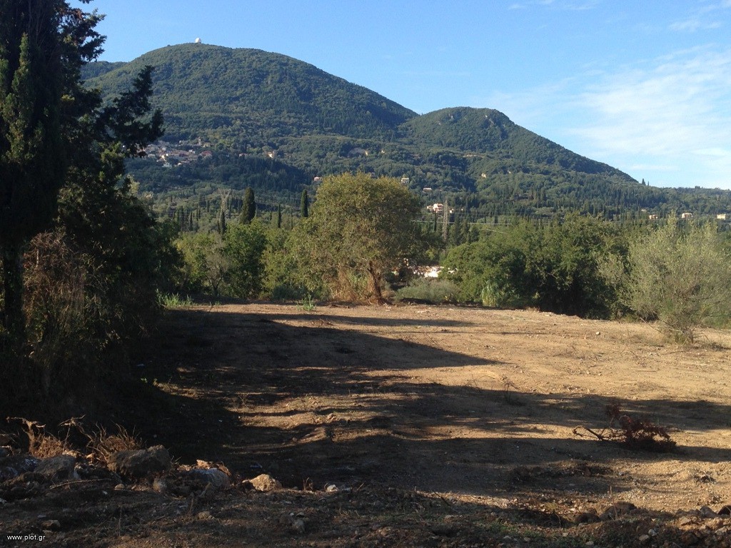 Οικόπεδο 14.420 τ.μ. προς πώληση, Αχίλλειο Κέρκυρας