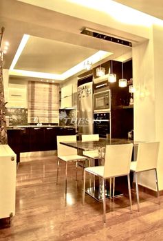 Maisonette 225sqm for sale-Glyfada » Aixoni