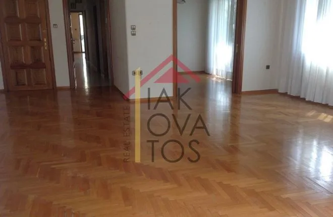 Apartment 150 sqm for rent, Athens - South, Glyfada