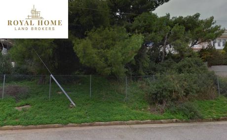 Land plot 752sqm for sale-Saronida