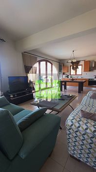 Apartment 130sqm for rent-Nea Kidonia » Makris Toichos