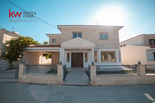 Detached home 290,49 sqm for sale, Nicosia