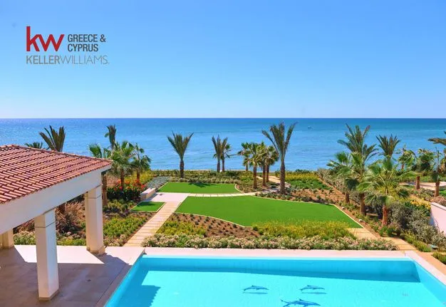 Villa 725 sqm for sale, Larnaca, Perivolia Larnacas