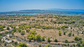 Αγροτεμάχια 9.010 τ.μ. για πώληση