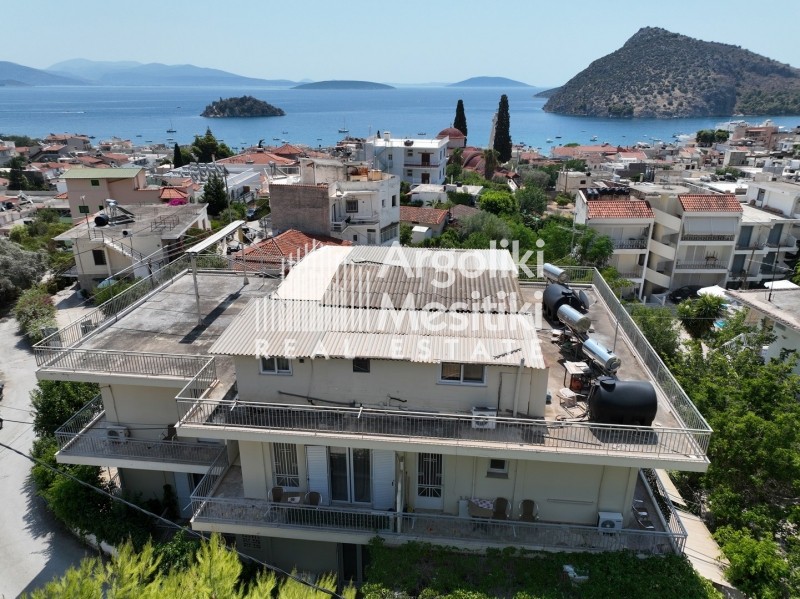 Συγκρότημα διαμερισμάτων 315 τ.μ. προς πώληση, Τολό