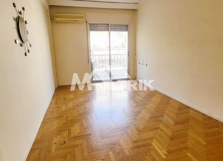 Apartment 81sqm for sale-Lefkos Pirgos