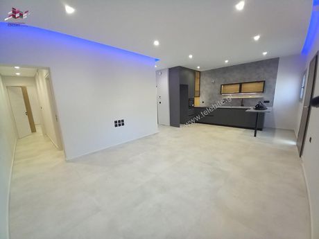 Detached home 88sqm for sale-Drapetsona