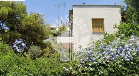 Land plot 732sqm for sale-Vouliagmeni » Center