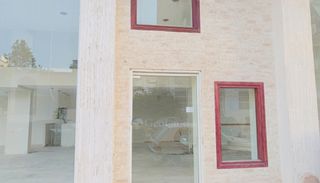 Κατάστημα 250 τ.μ. για πώληση, Μεσσηνία, Καλαμάτα-thumb-2