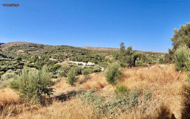 Οικόπεδο 3.100 τ.μ. πρός πώληση, Ν. Ρεθύμνου, Αρκάδι
