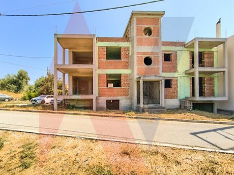 Κτίριο 390 τ.μ. για πώληση