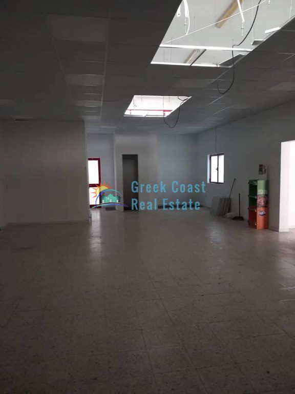 Επιχειρηματικό κτίριο 184 τ.μ. πρός ενοικίαση, Αχαΐα, Πάτρα