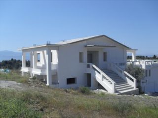 Μεζονέτα 400 τ.μ. για πώληση