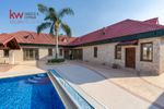 Detached home 400sqm for sale-