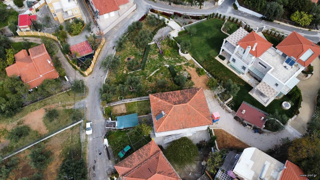 Συγκρότημα διαμερισμάτων 182 τ.μ. πρός πώληση, Μεσσηνία, Καλαμάτα