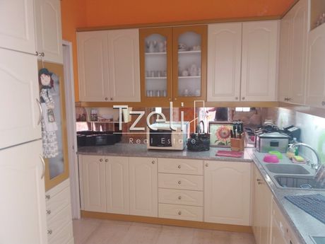 Detached home 300sqm for rent-Rio » Agios Vasileios