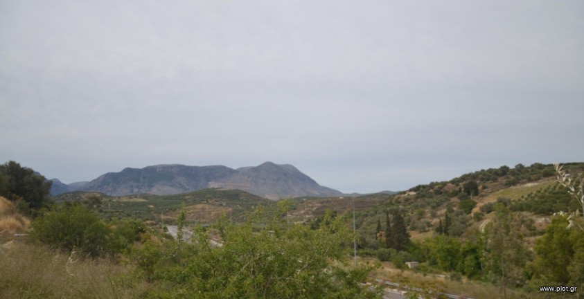 Οικόπεδο 2.010 τ.μ. για πώληση, Ν. Ηρακλείου, Μοίρες