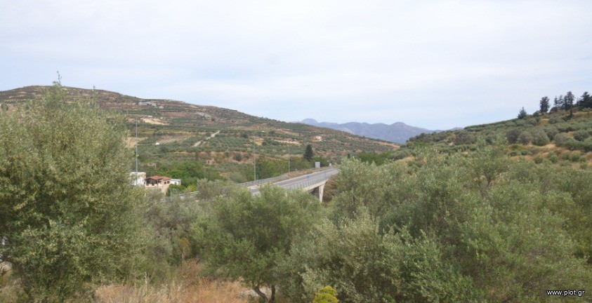 Οικόπεδο 2.010 τ.μ. πρός πώληση, Ν. Ηρακλείου, Μοίρες