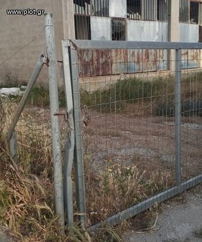 Επιχειρηματικό κτίριο 400τ.μ. για πώληση-Τυμπάκι » Κέντρο