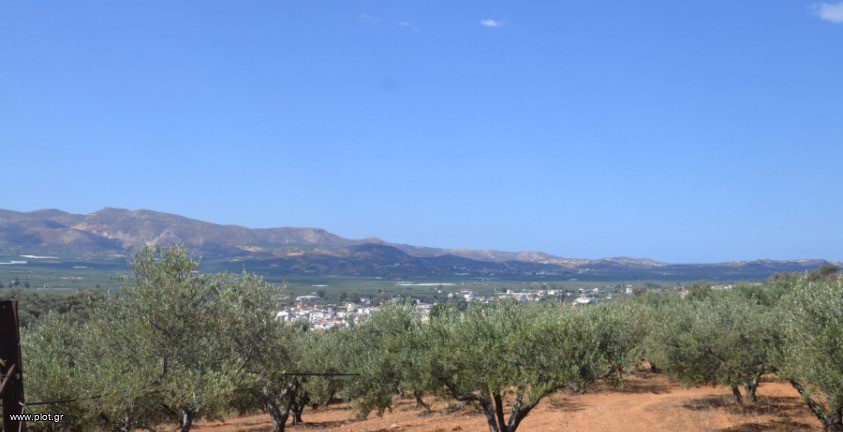 Οικόπεδο 3.098 τ.μ. πρός πώληση, Ν. Ηρακλείου, Μοίρες