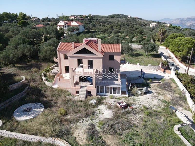 Βίλλα 320 τ.μ. πρός πώληση, Ν. Κεφαλονιάς, Κεφαλονιά