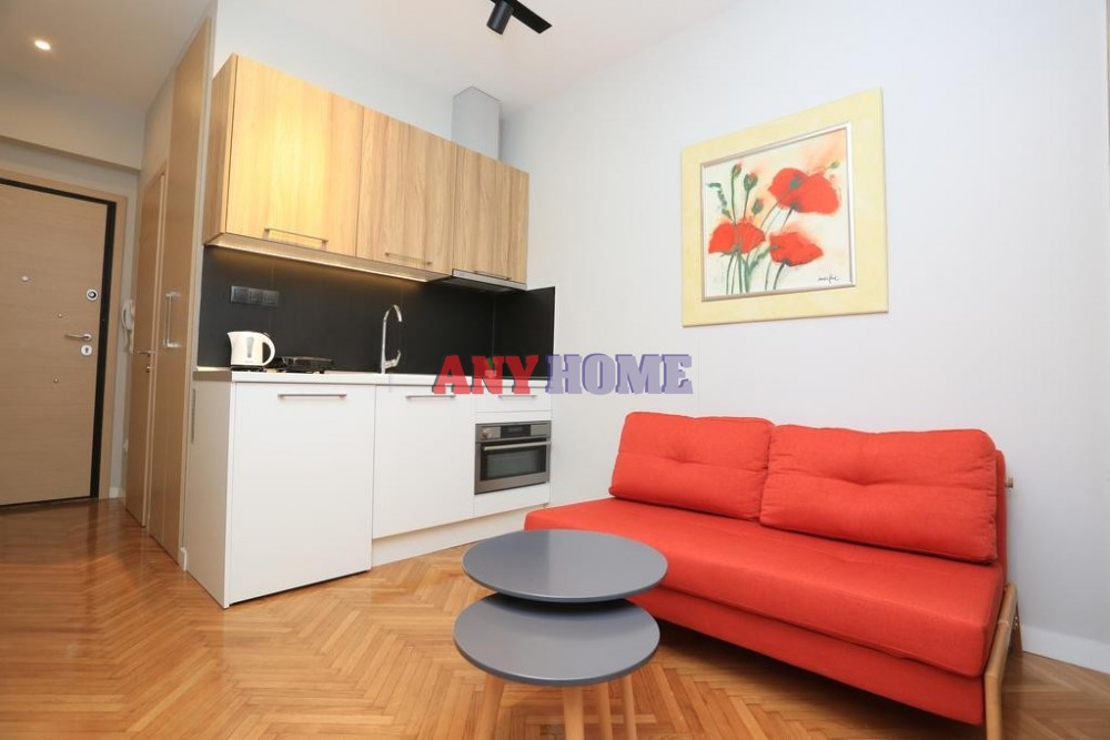 Studio 40 sqm for rent, Thessaloniki - Center, Kamara