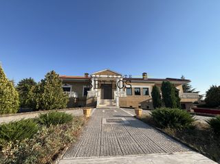 Μονοκατοικία 385 τ.μ. για πώληση