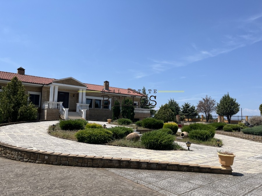 Μονοκατοικία 385 τ.μ. πρός πώληση, Θεσσαλονίκη - Περιφ/Κοί Δήμοι, Θέρμη