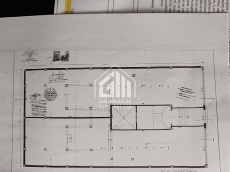 Building 1.377sqm for sale-Center