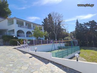 Κτίριο 340 τ.μ. για πώληση, Εύβοια, Λίμνη-thumb-7