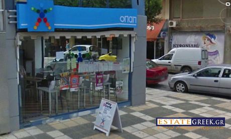 Store 52sqm for sale-Kalamaria » Kouri