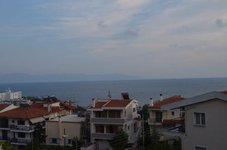 Land plot 240sqm for sale-Kavala » Kalamitsa