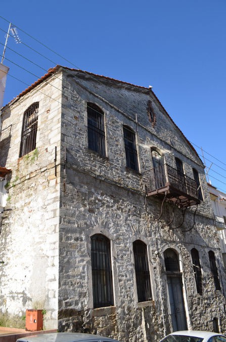 Επιχειρηματικό κτίριο 540 τ.μ. πρός πώληση, Ν. Καβάλας, Καβάλα