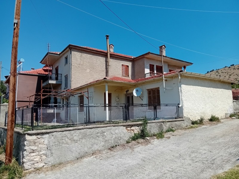 Μονοκατοικία 290 τ.μ. πρός πώληση, Ν. Καστοριάς, Ιών Δραγούμης