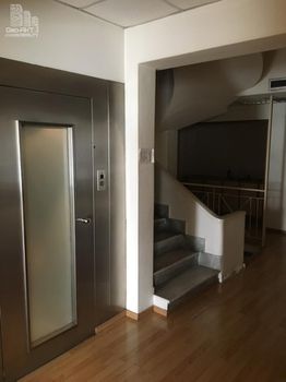 Επιχειρηματικό κτίριο 960τ.μ. για πώληση-Εξάρχεια - νεάπολη » Εξάρχεια