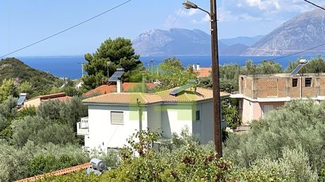Land plot 1.360sqm for sale-Rio » Kato Kastritsi
