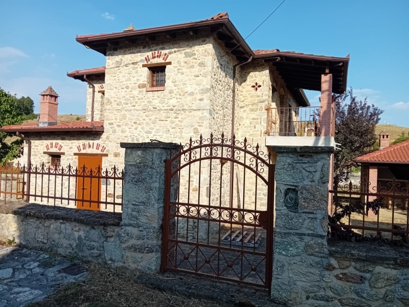 Μονοκατοικία 150 τ.μ. πρός πώληση, Ν. Καστοριάς, Βίτσι