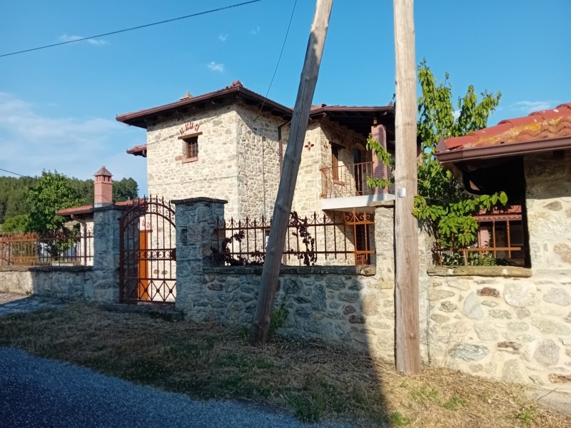 Μονοκατοικία 150 τ.μ. πρός πώληση, Ν. Καστοριάς, Βίτσι
