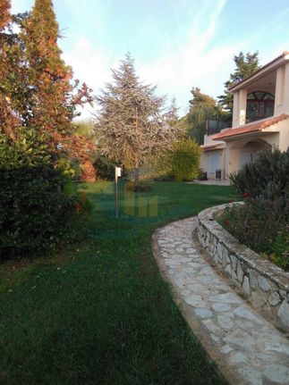 Villa 853 sqm for sale, Rest Of Attica, Com. Kapandriti