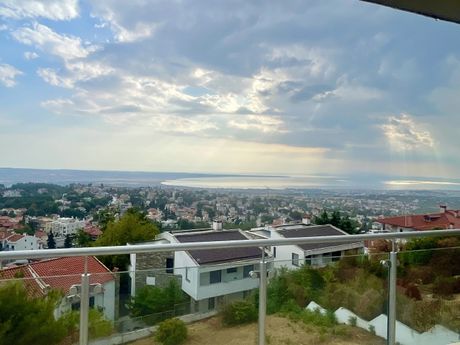 Διαμέρισμα 140τ.μ. για ενοικίαση-Πανόραμα » Κέντρο