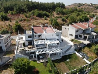 Μεζονέτα 220 τ.μ. για πώληση
